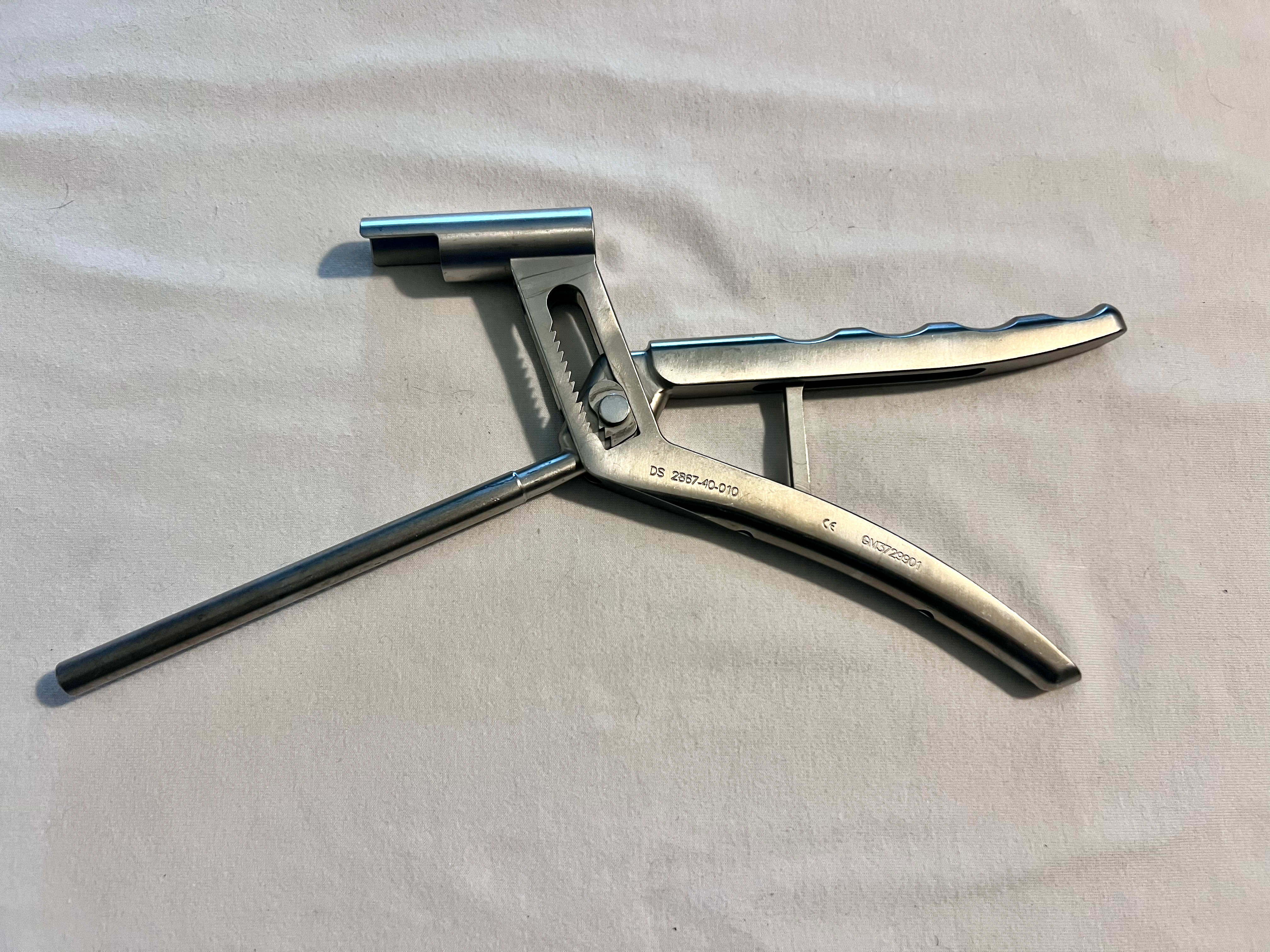 2867-40-010 Orthopedic Compression Clamp US1901